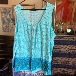 ALC Woman sleeveless blouse Sz 3X